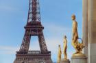 Eiffel Tower and Les Oiseaux Statues