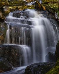 Misty Cascade | Obraz na stenu