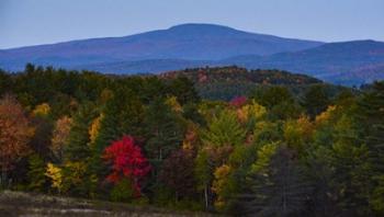 Smarts Mountain In Autumn | Obraz na stenu