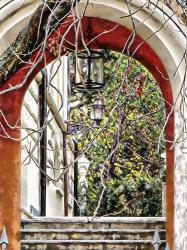 Through the Archway to the Garden | Obraz na stenu