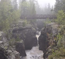 Lake Superior Bridge Over Water | Obraz na stenu