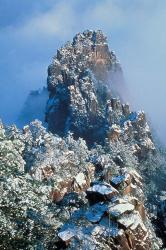 Landscape of Mt Huangshan (Yellow Mountain), China | Obraz na stenu