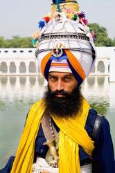 Sika Hindu Religious Man in Bangla Shib Gurudwara, Sika Great Temple, New Delhi, India | Obraz na stenu