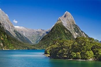 Mitre Peak, Milford Sound, South Island, New Zealand | Obraz na stenu