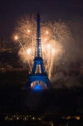 Fireworks at the Eiffel Tower | Obraz na stenu