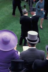 Formally dressed race patrons, Royal Ascot, England | Obraz na stenu