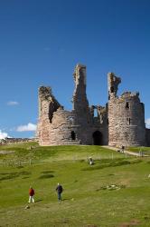 Dunstanburgh Castle Ruins, Northumberland, England | Obraz na stenu