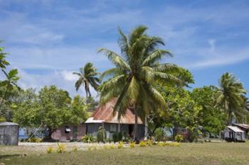 Fiji, Southern Lau Group, Island of Fulanga. Village of Fulanga. Typical village home. | Obraz na stenu