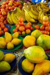 Pawpaw/Papaya, tomatoes and bananas, Sigatoka Produce Market, Sigatoka, Coral Coast, Viti Levu, Fiji | Obraz na stenu