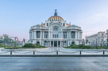 Mexico City, Palacio De Bella Artes At Dawn | Obraz na stenu