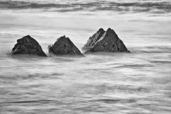 California, Garrapata Beach, Floating Rocks (BW) | Obraz na stenu