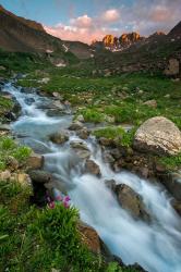 Rocky Mountain Sunset In The American Basin | Obraz na stenu