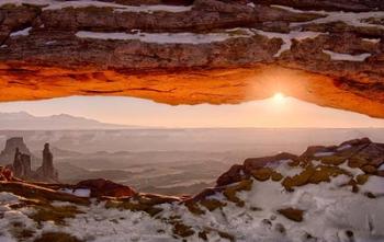 Sunrise At Mesa Arch, Canyonlands National Park, Utah | Obraz na stenu