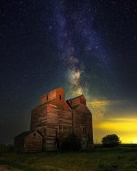 Sunset Over Grain Elevator | Obraz na stenu