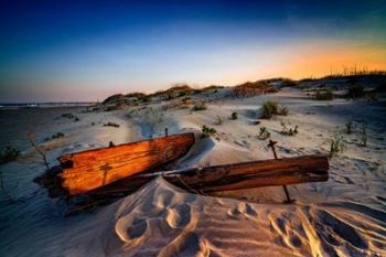 Wreckage In The Dunes | Obraz na stenu