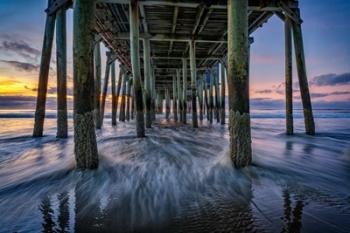 Under The Pier at Dawn | Obraz na stenu