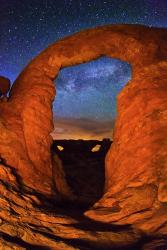 Inside Turret Arch | Obraz na stenu