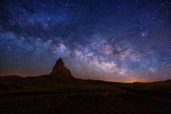 Milky Way over Agathla Peak | Obraz na stenu