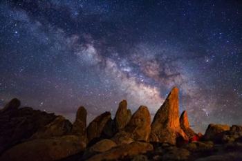 Milky Way over pinnacles Alabama Hills | Obraz na stenu