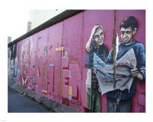 Torn Newspaper Berlin Wall | Obraz na stenu