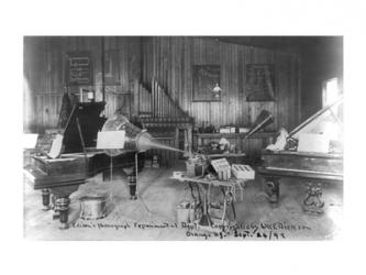 Edison's phonograph, Experimental Dept., Orange, N.J. | Obraz na stenu