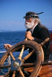 1990S Bearded Man At Wheel Of Ship | Obraz na stenu