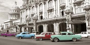 Vintage American Cars in Havana, Cuba | Obraz na stenu