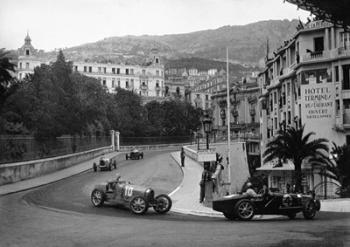 Passing at the 1932 Monaco Grand Prix | Obraz na stenu