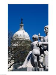 Spirit of Justice statue in front of a government building, State Capitol Building, Washington DC, USA | Obraz na stenu