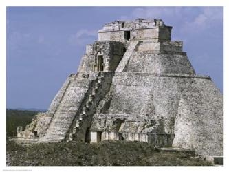 Mayan Pyramid of the Magician Uxmal | Obraz na stenu